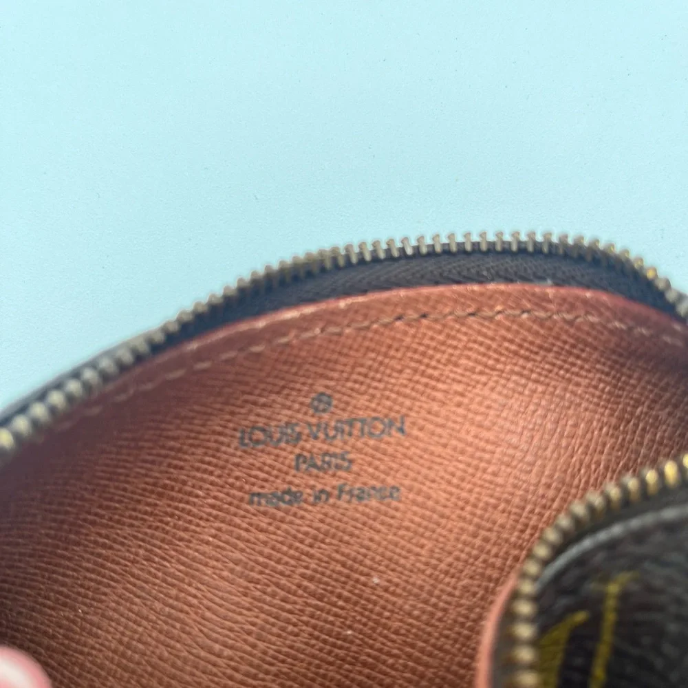Louis Vuitton Monogram Mini Papillon Women's Bag - Picture 7 of 9